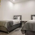 Lux Elba 公寓 *